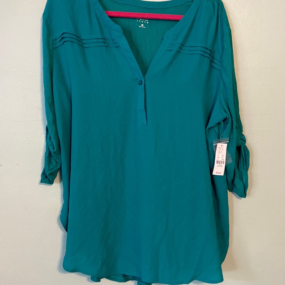 Teal 3/4 sleeve top